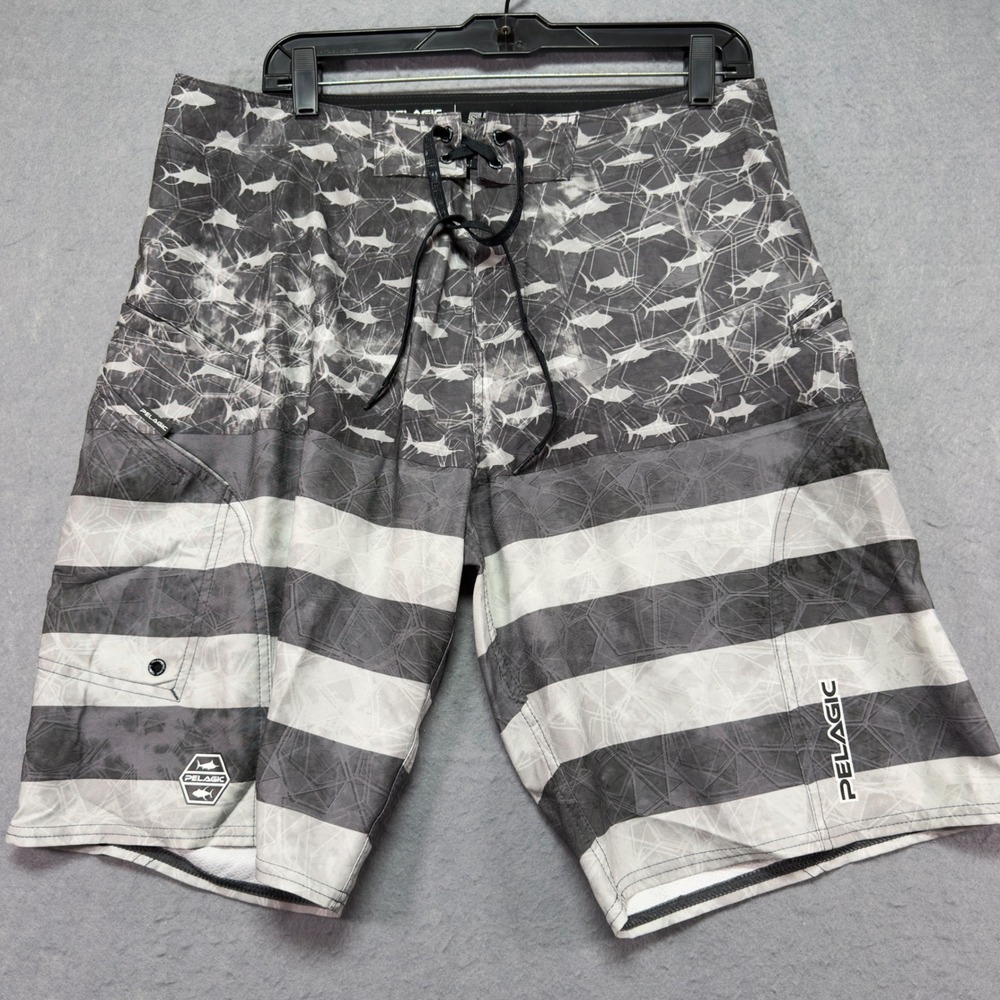 Pelagic Mens Sharkskin Boardshorts Grey White Shark Print Fishing Shorts Size 34